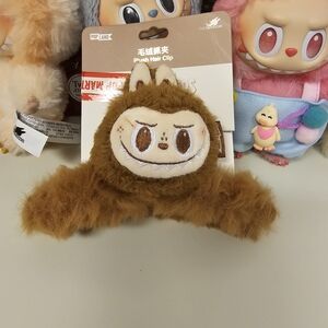 POP MART LABUBU BROWN HAIR CLAWS